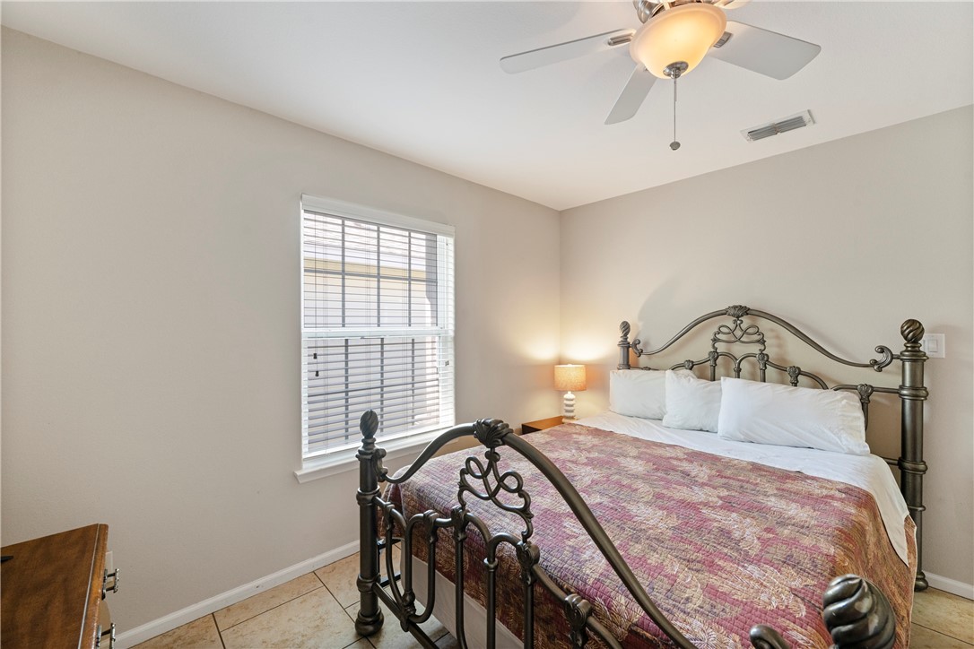 419 Spencers Landing Property Photo 21