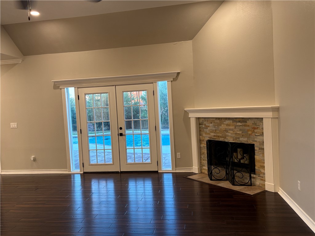 6202 Lourdes St Property Photo 21