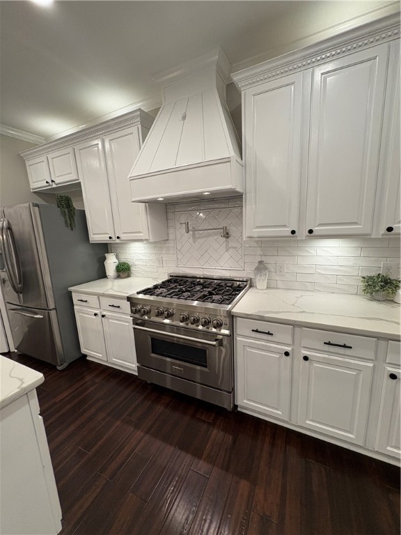 6202 Lourdes St Property Photo 24