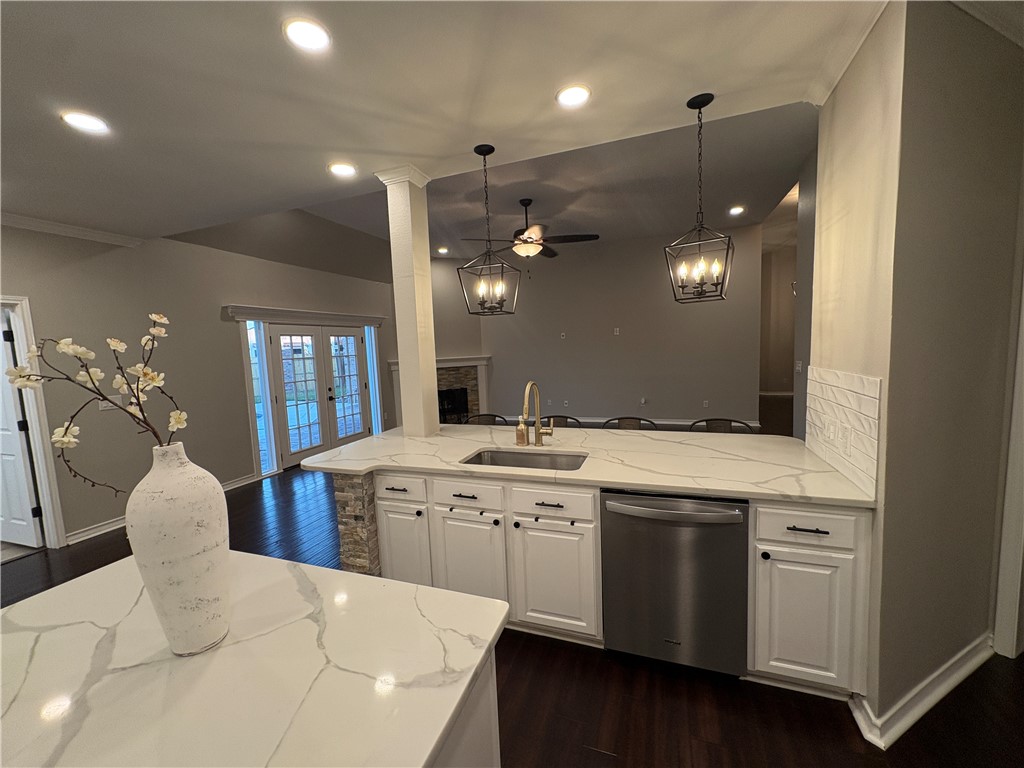 6202 Lourdes St Property Photo 26