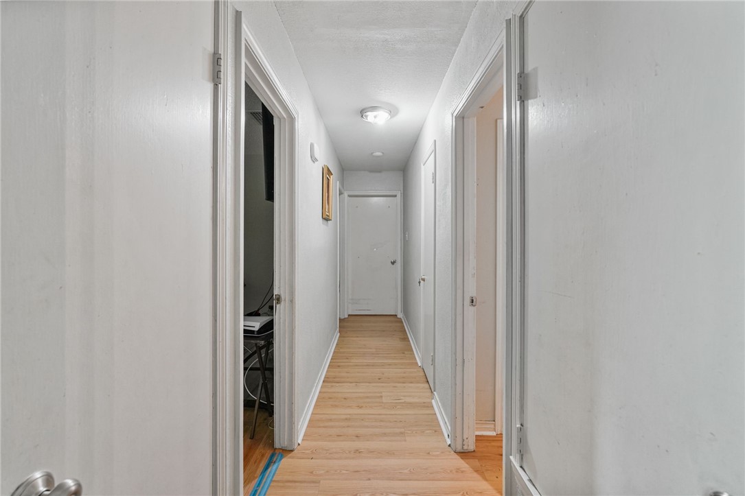 801 Pyramid Dr Property Photo 8