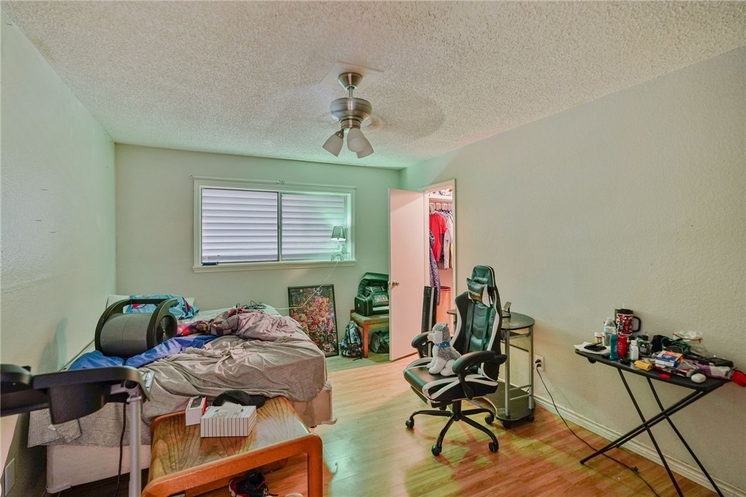 801 Pyramid Dr Property Photo 13