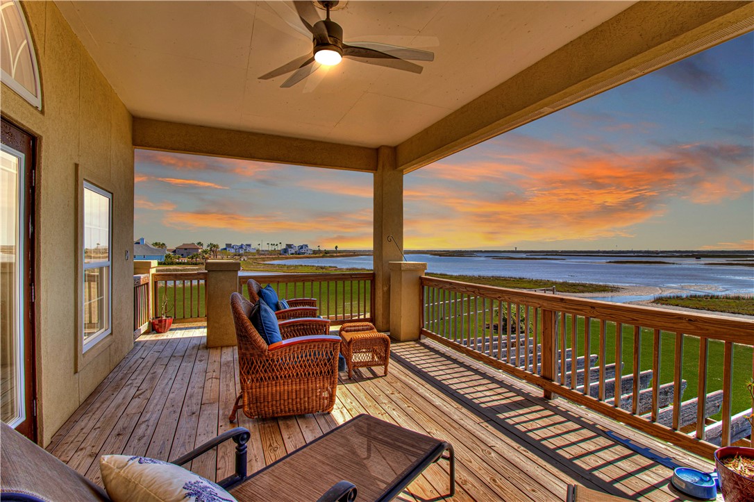 20 Southpointe Circ Property Photo 3