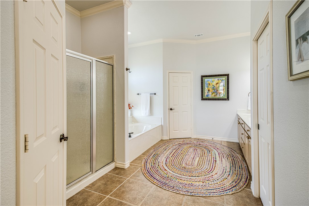 20 Southpointe Circ Property Photo 16