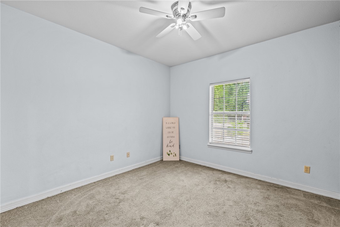 758 Gibson Dr Property Photo 17