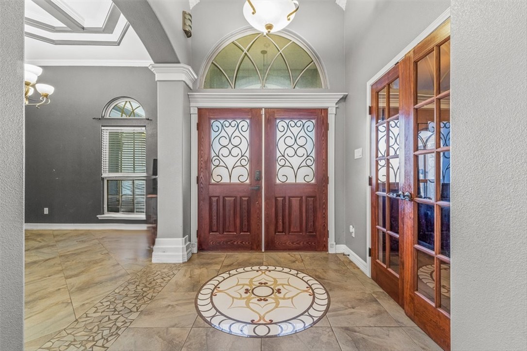 8245 Rock Crest Dr Property Photo 1