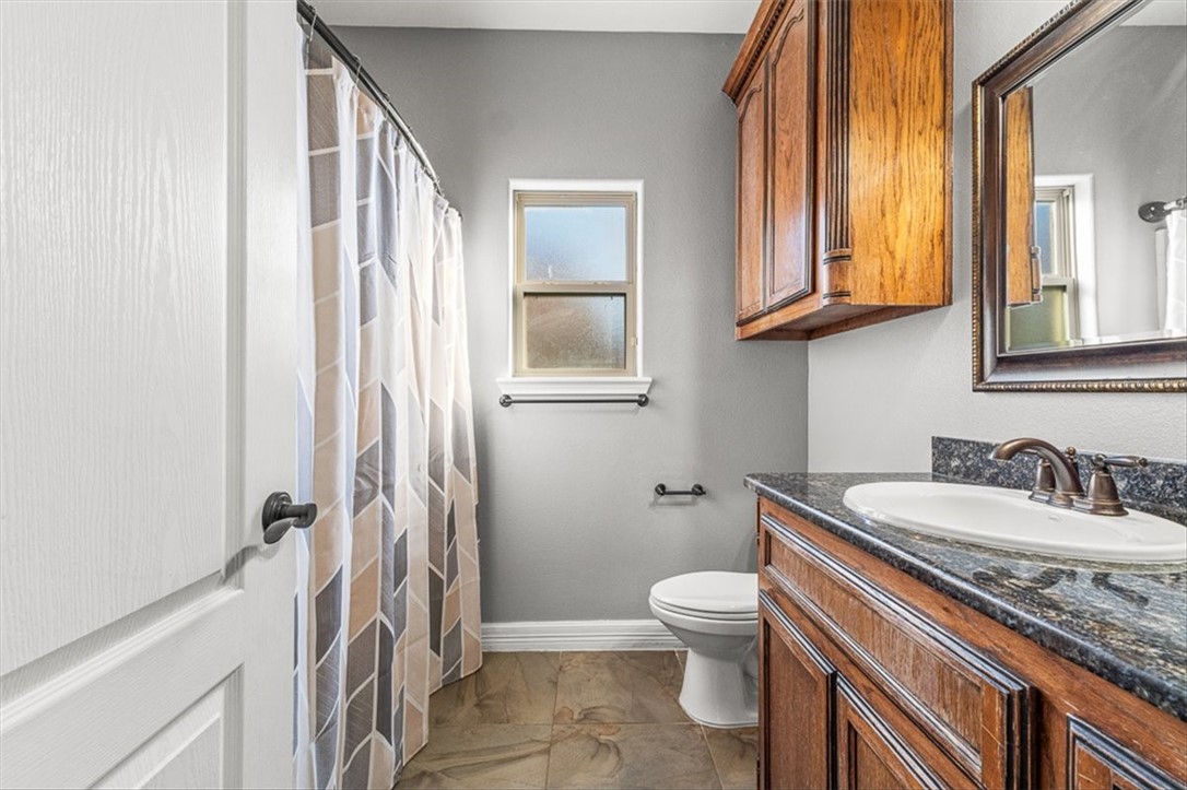 8245 Rock Crest Dr Property Photo 14