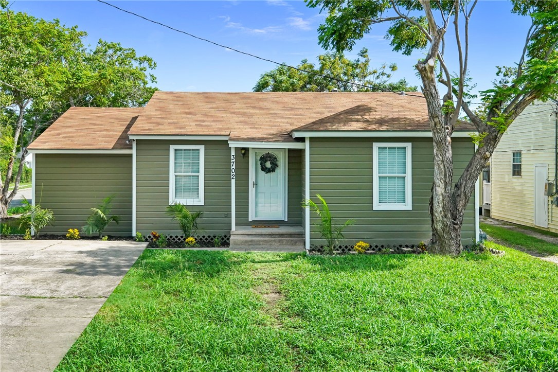 3702 Harris Dr Property Photo 1