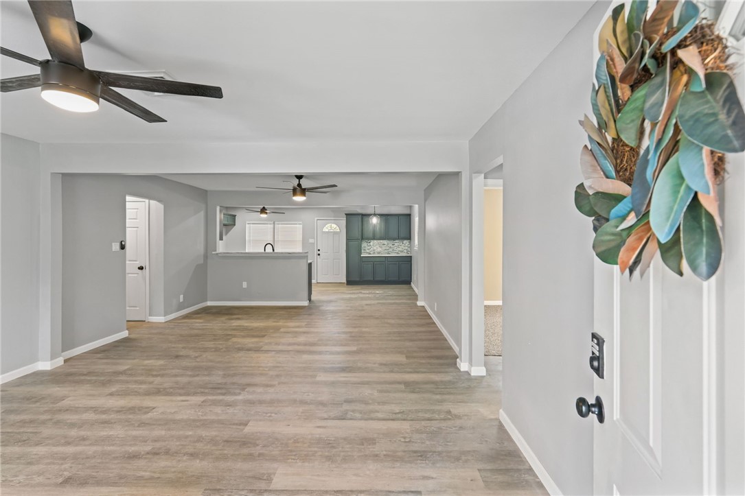 3702 Harris Dr Property Photo 2