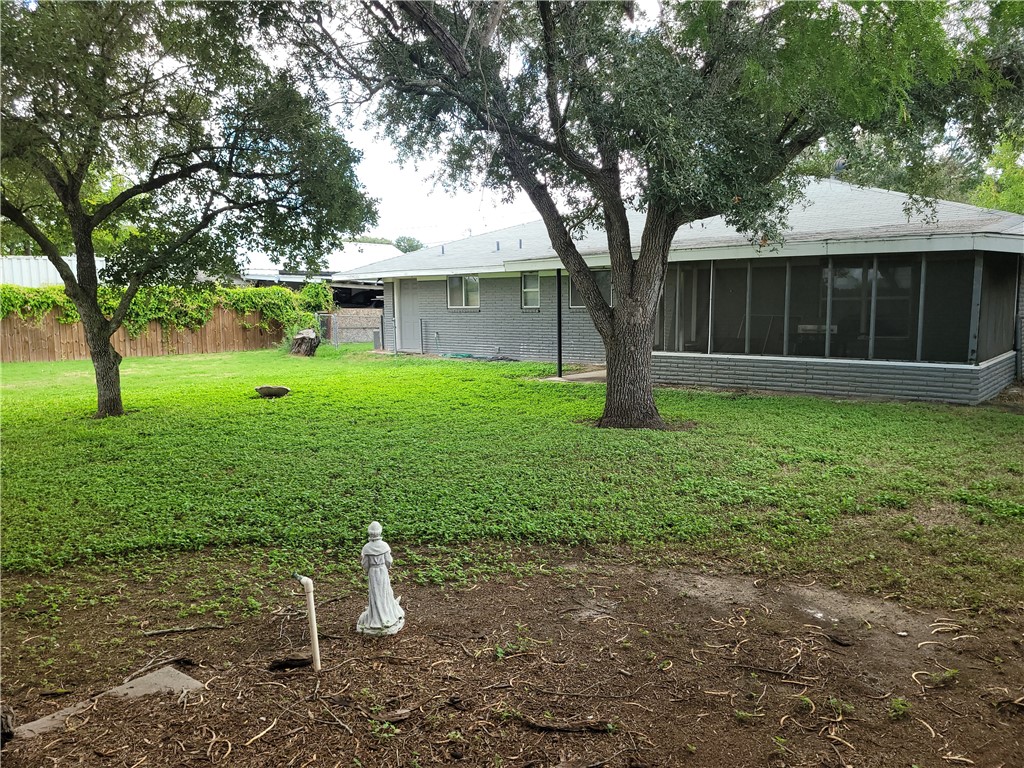 116 Driscoll St Property Photo 23