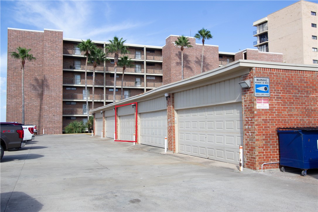 4334 E Ocean Dr 203 Property Photo 2