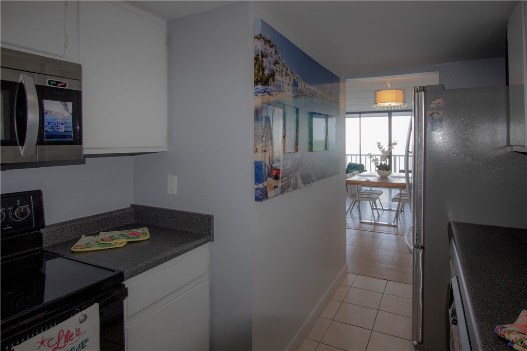 4334 E Ocean Dr 203 Property Photo 13