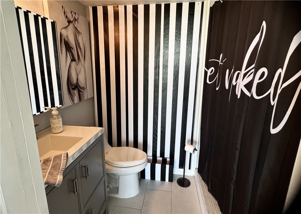 464855 Property Photo 17