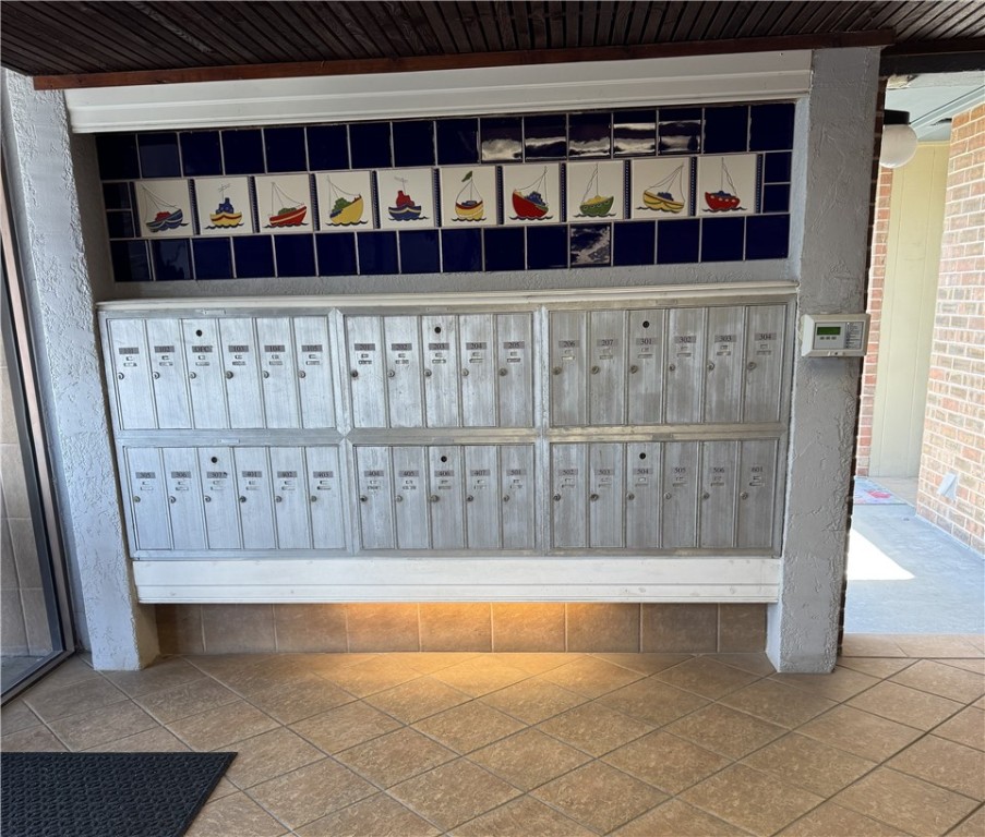 464855 Property Photo 28