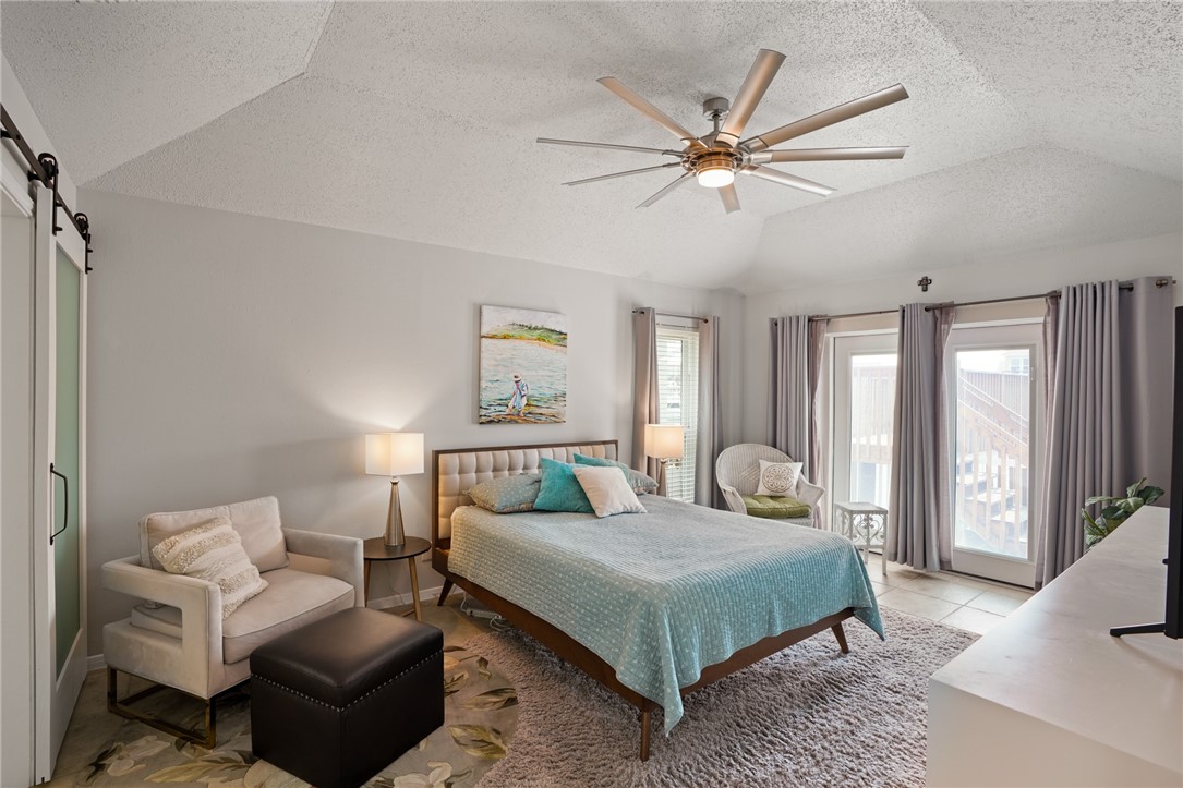 15317 Mutiny Ct Property Photo 22