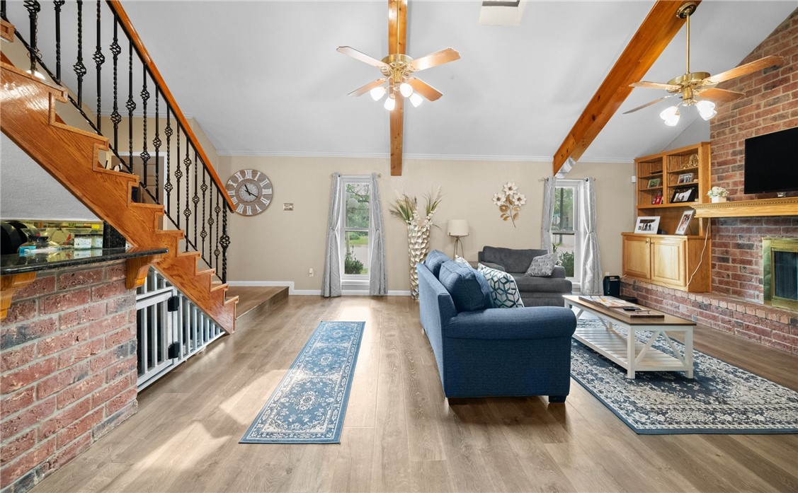 5337 Inverness Dr Property Photo 7