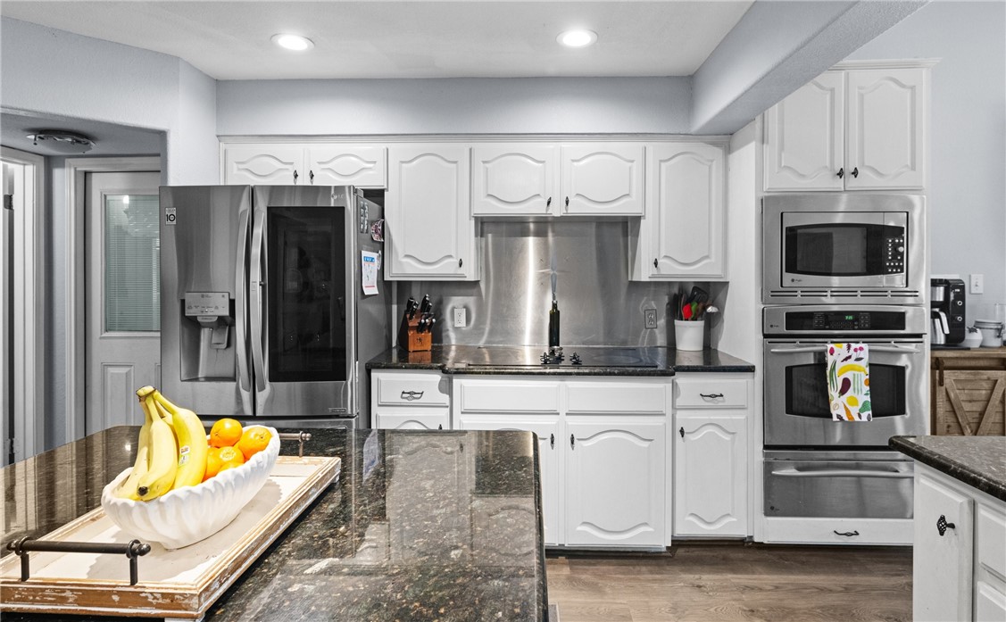 5337 Inverness Dr Property Photo 12