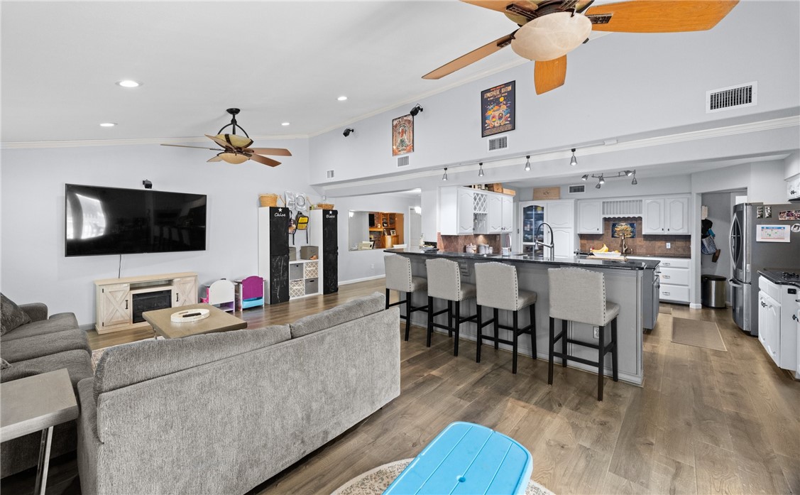 5337 Inverness Dr Property Photo 14