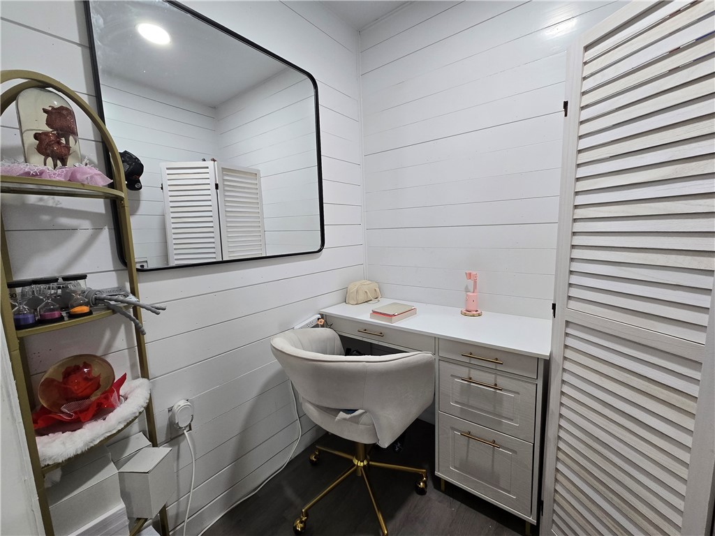 7092 County Road 4121 Property Photo 18