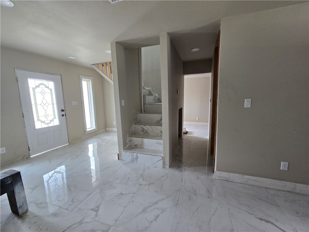 7092 County Road 4121 Property Photo 28