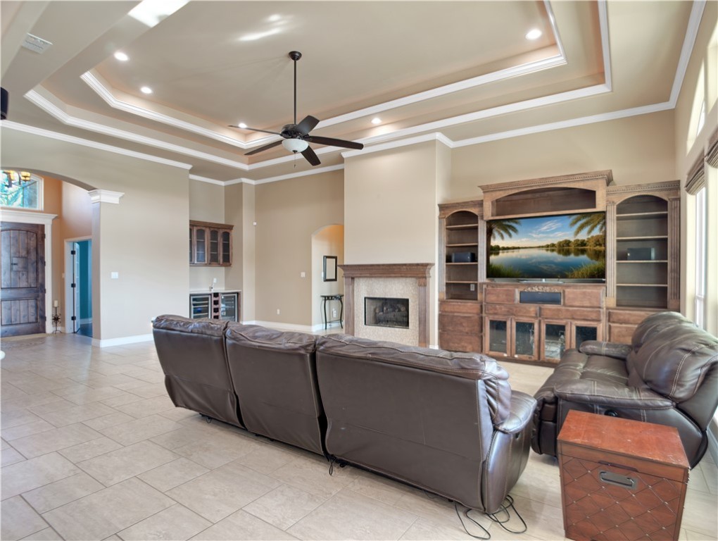 6209 Lago Vista Dr Property Photo 8