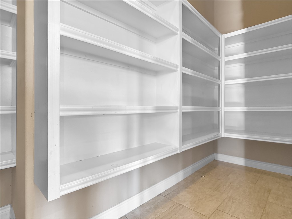 6209 Lago Vista Dr Property Photo 13