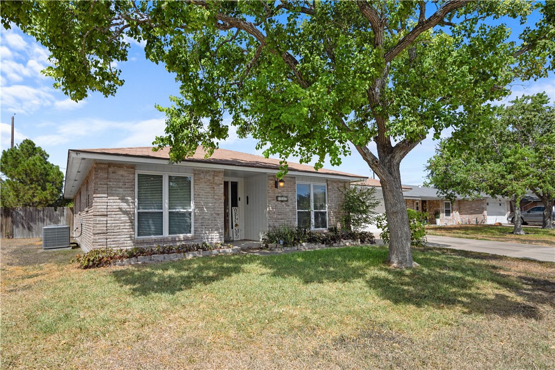 6922 Yukon Dr Property Photo 2