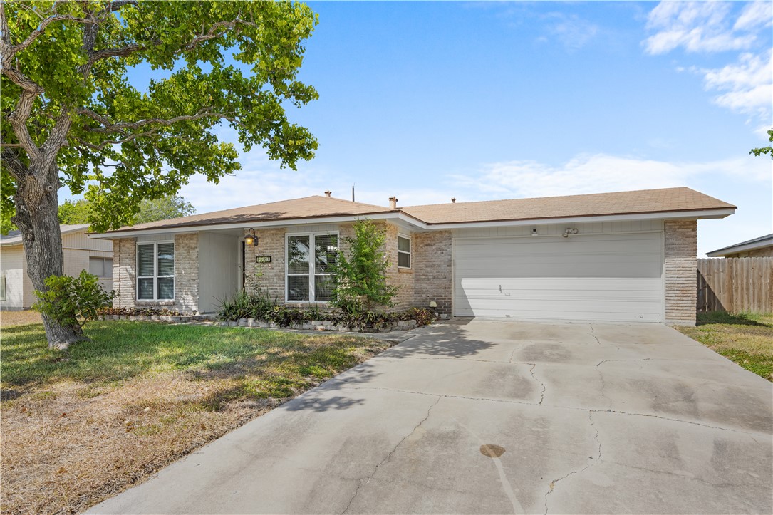 6922 Yukon Dr Property Photo 3