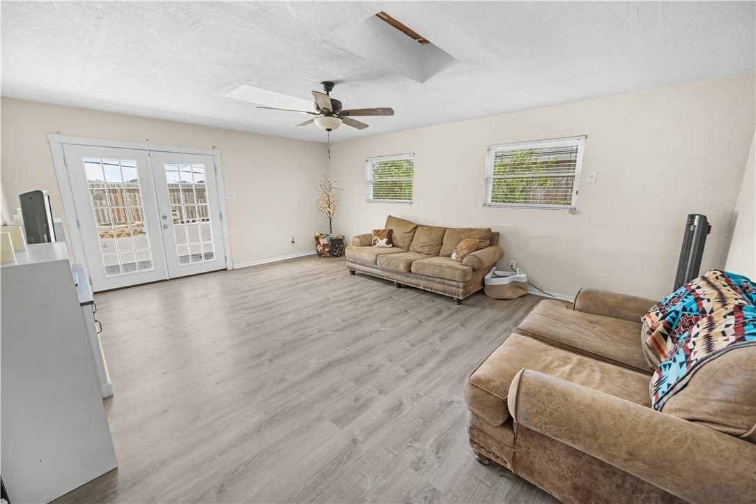 6922 Yukon Dr Property Photo 7