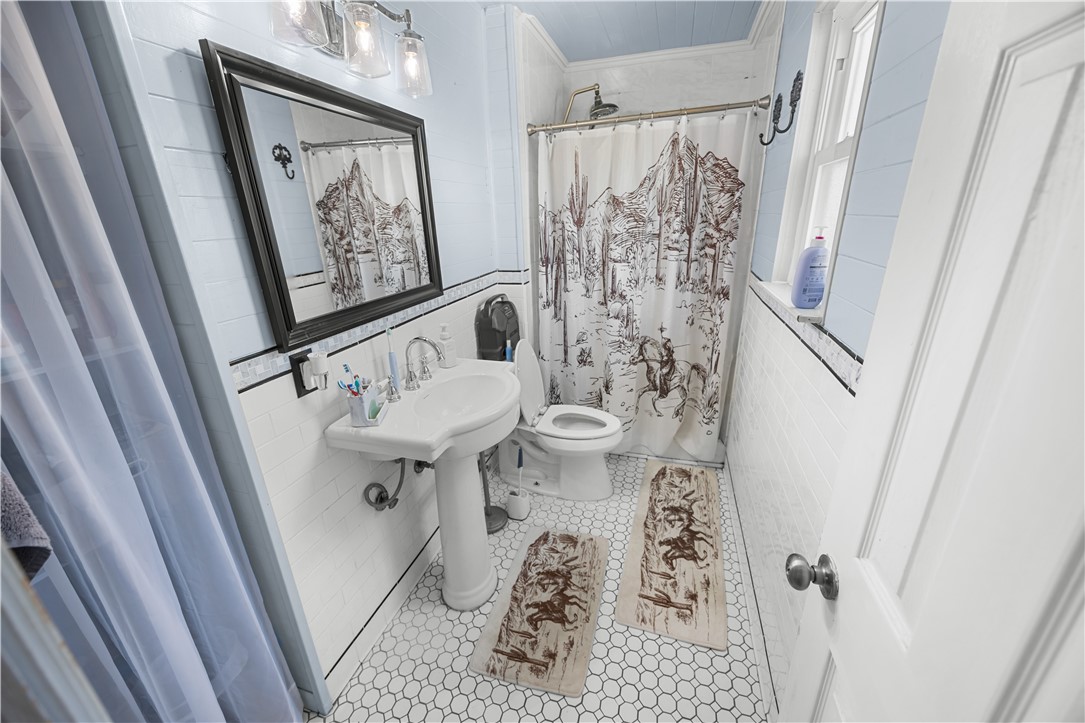 6922 Yukon Dr Property Photo 9