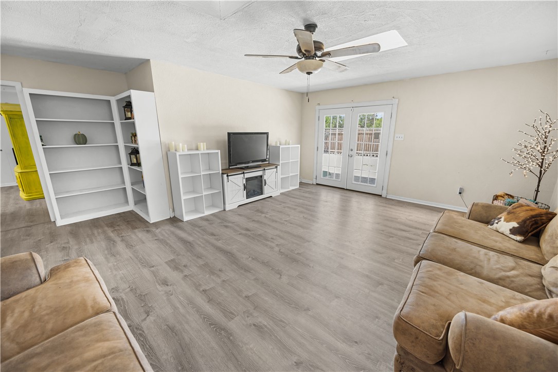 6922 Yukon Dr Property Photo 10