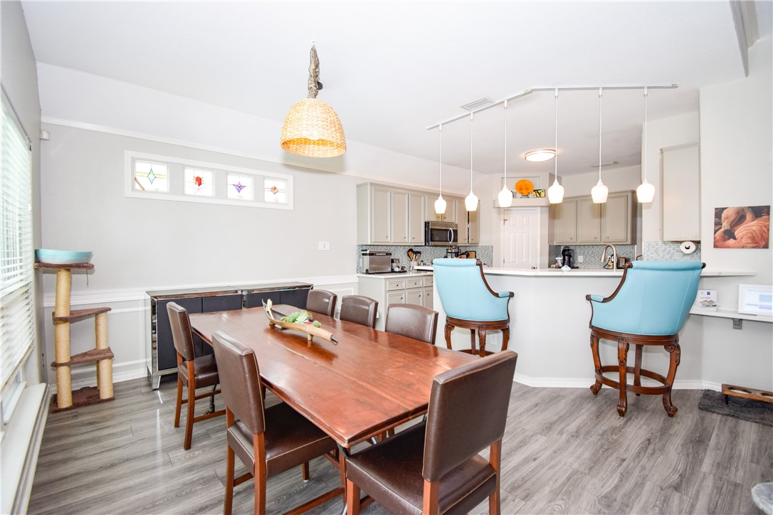 13850 Eaglesnest Bay Dr Property Photo 9