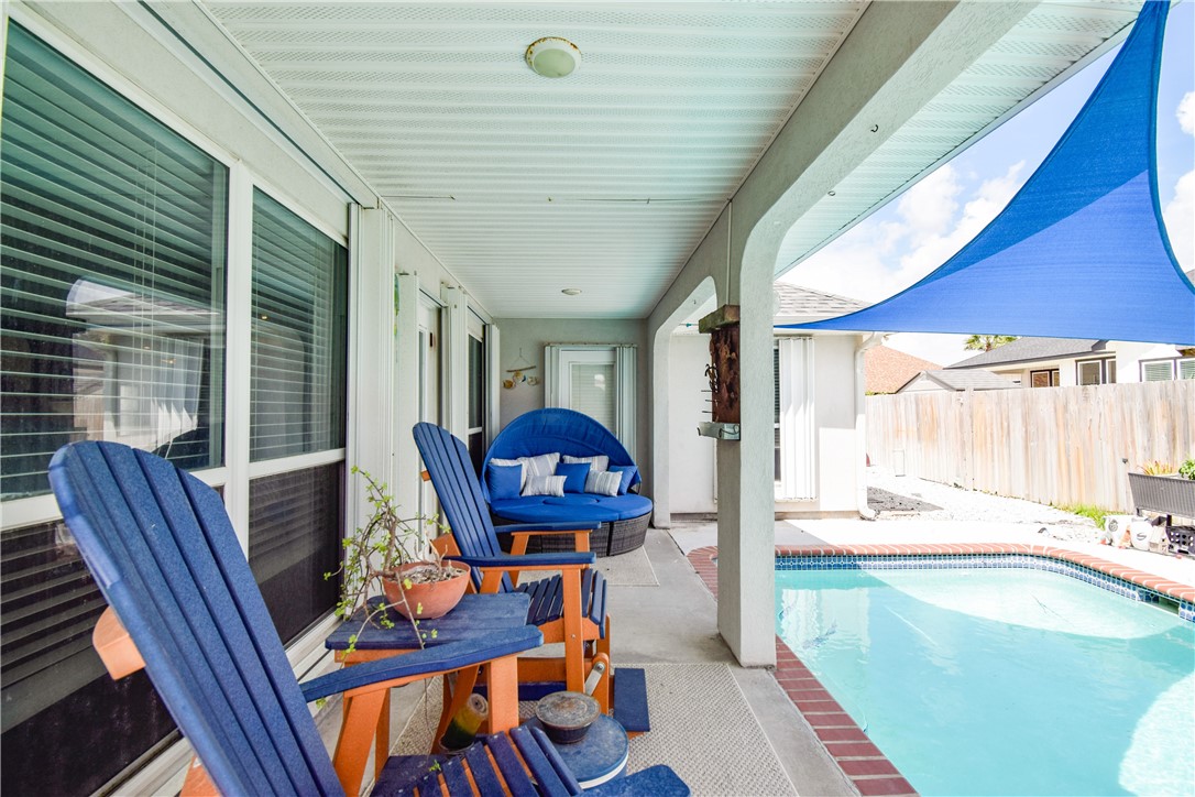 13850 Eaglesnest Bay Dr Property Photo 30