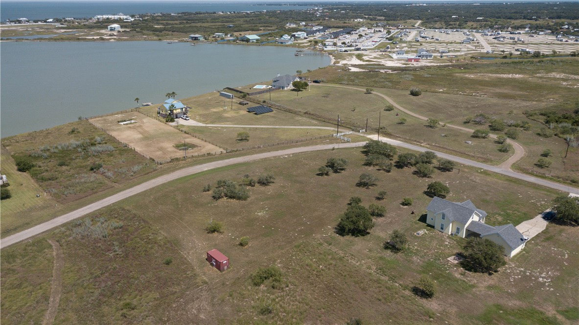 111 Bay Watch Dr. Dr Property Photo 6