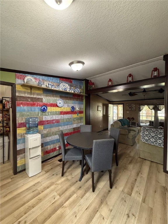 216 S Lake Dr Property Photo 4