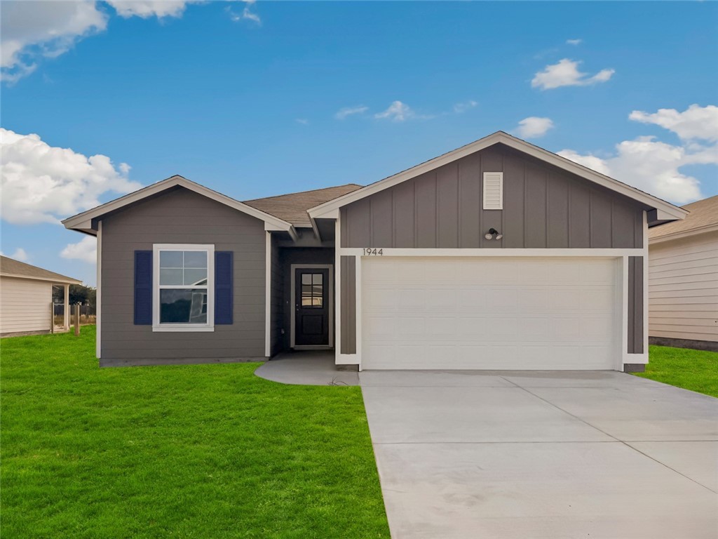 1944 Topwater Property Photo 1