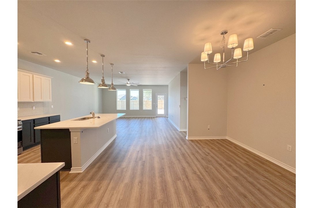 1944 Topwater Property Photo 2