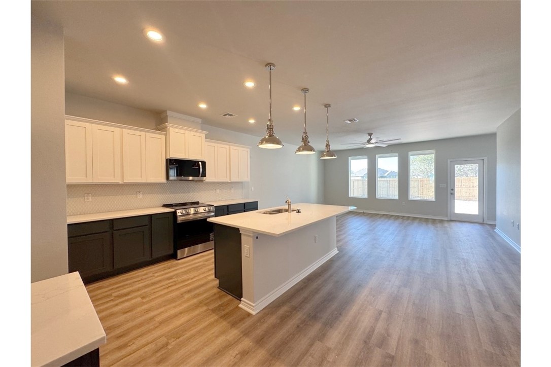 1944 Topwater Property Photo 3