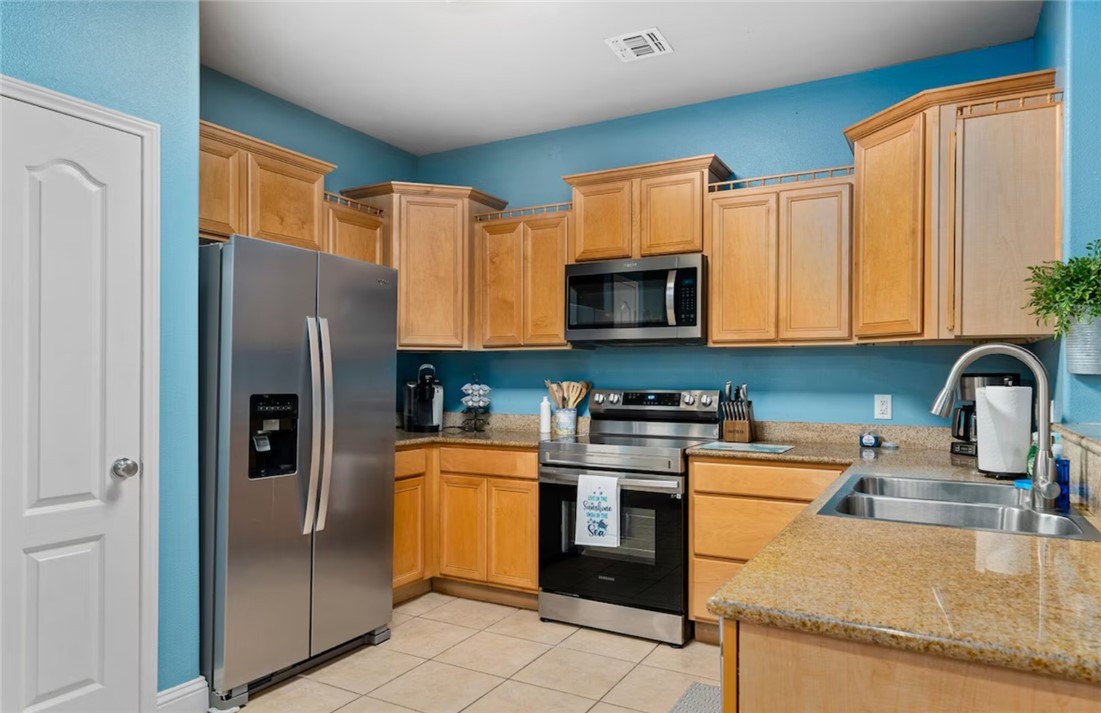 621 Sandy Lane Property Photo 7