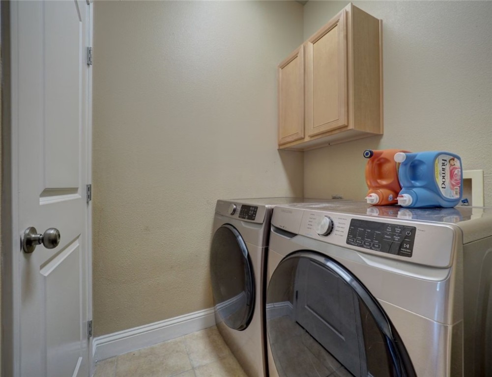 621 Sandy Lane Property Photo 21