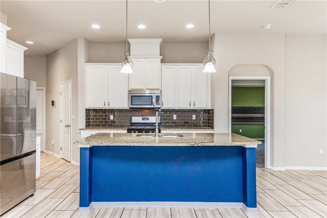 7805 Pavo Real St Property Photo 12