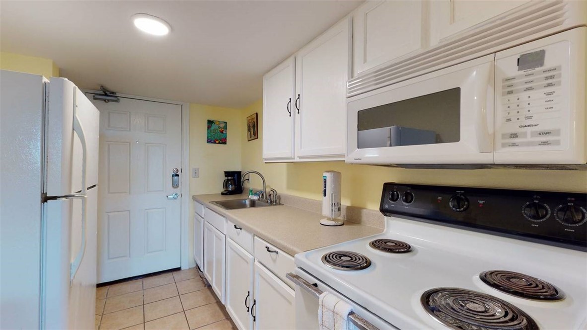 407 Beach Ave 123 Property Photo 13