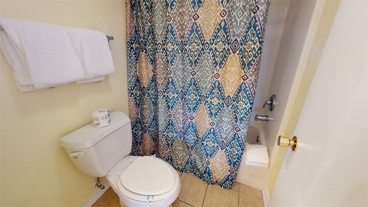 407 Beach Ave 123 Property Photo 15