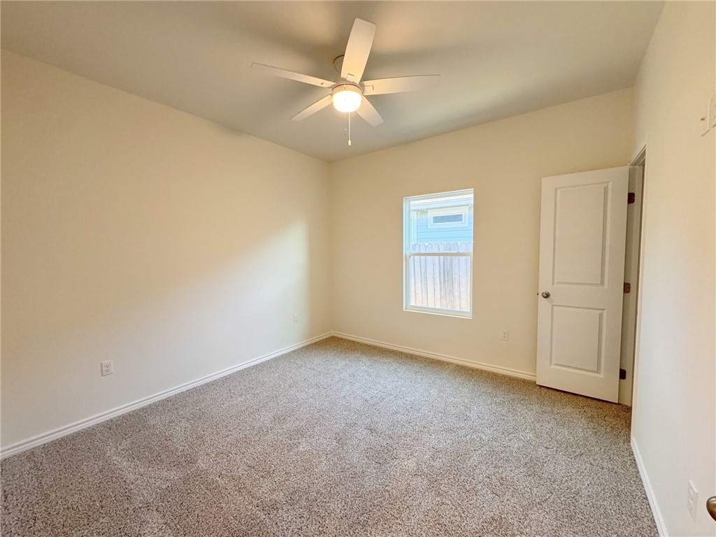 141 Broad Oak Dr Property Photo 12