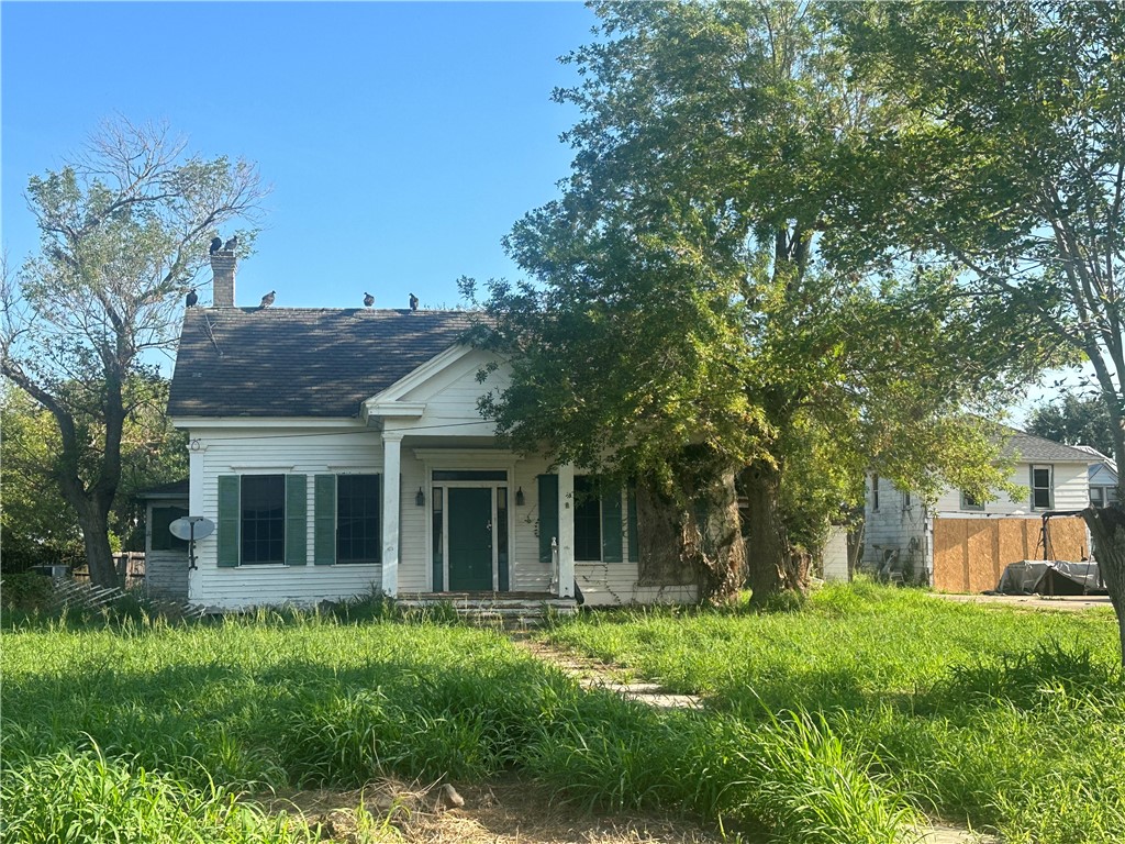 401 E Purisma Property Photo 1