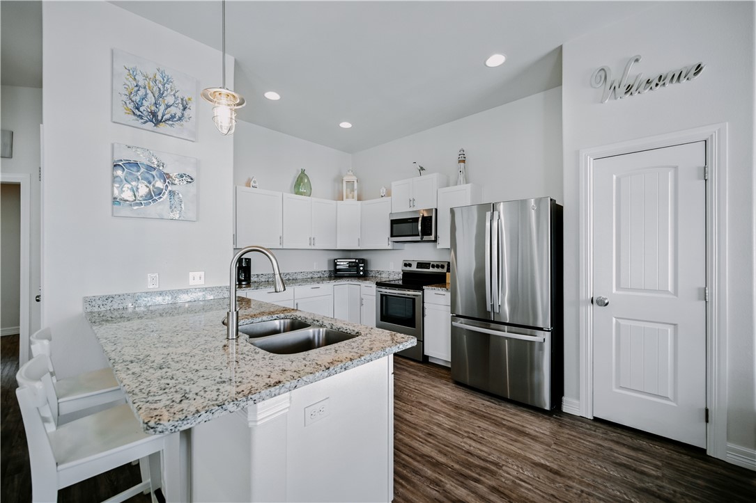 110 N Nautica Property Photo 2