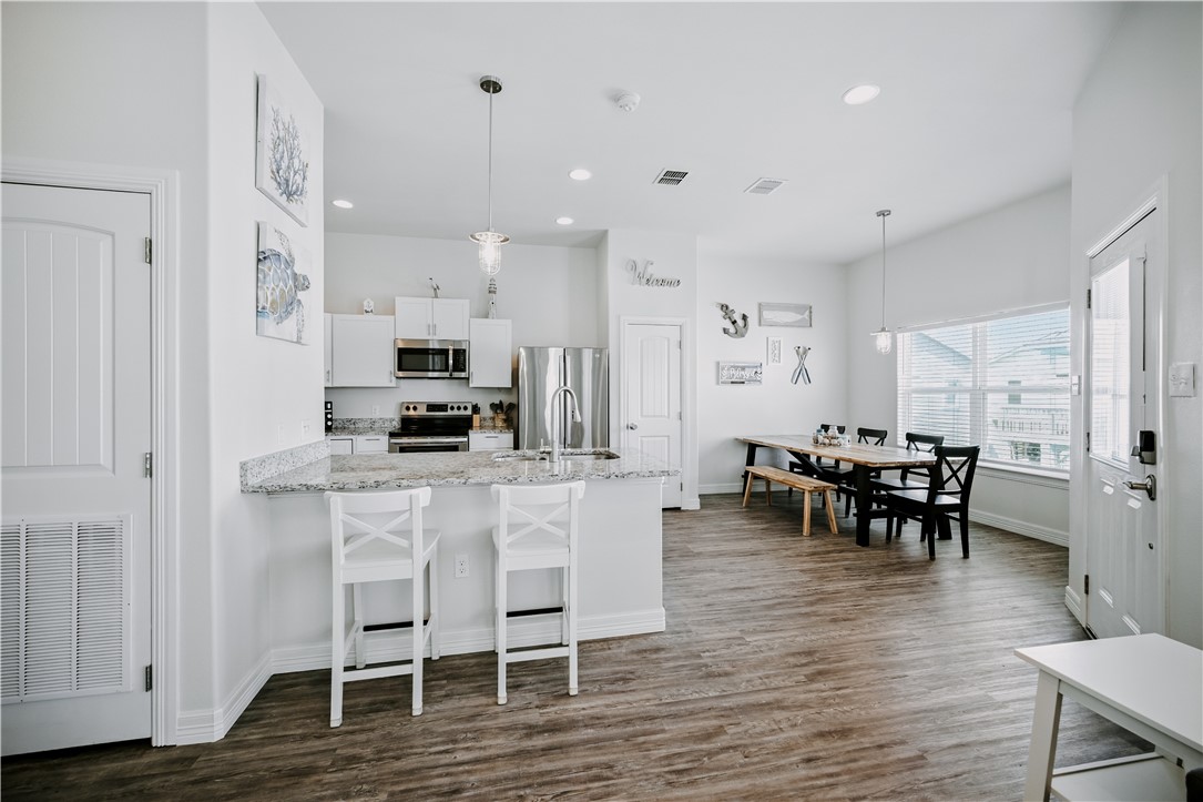 110 N Nautica Property Photo 3