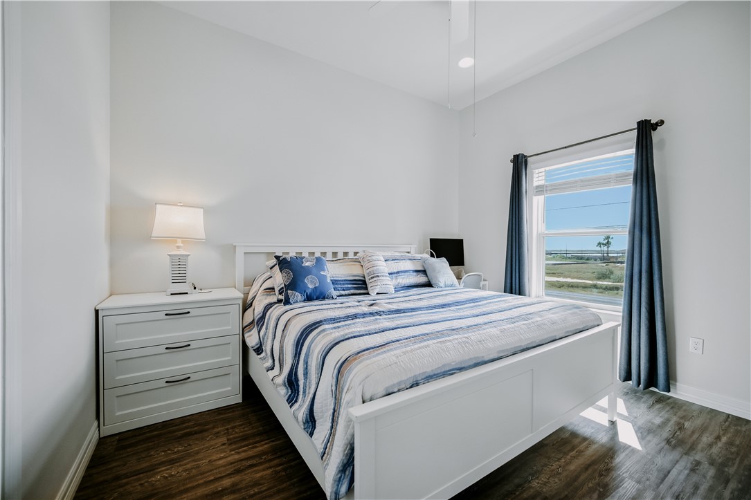 110 N Nautica Property Photo 9