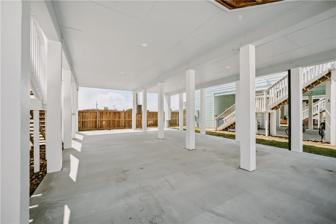 110 N Nautica Property Photo 18