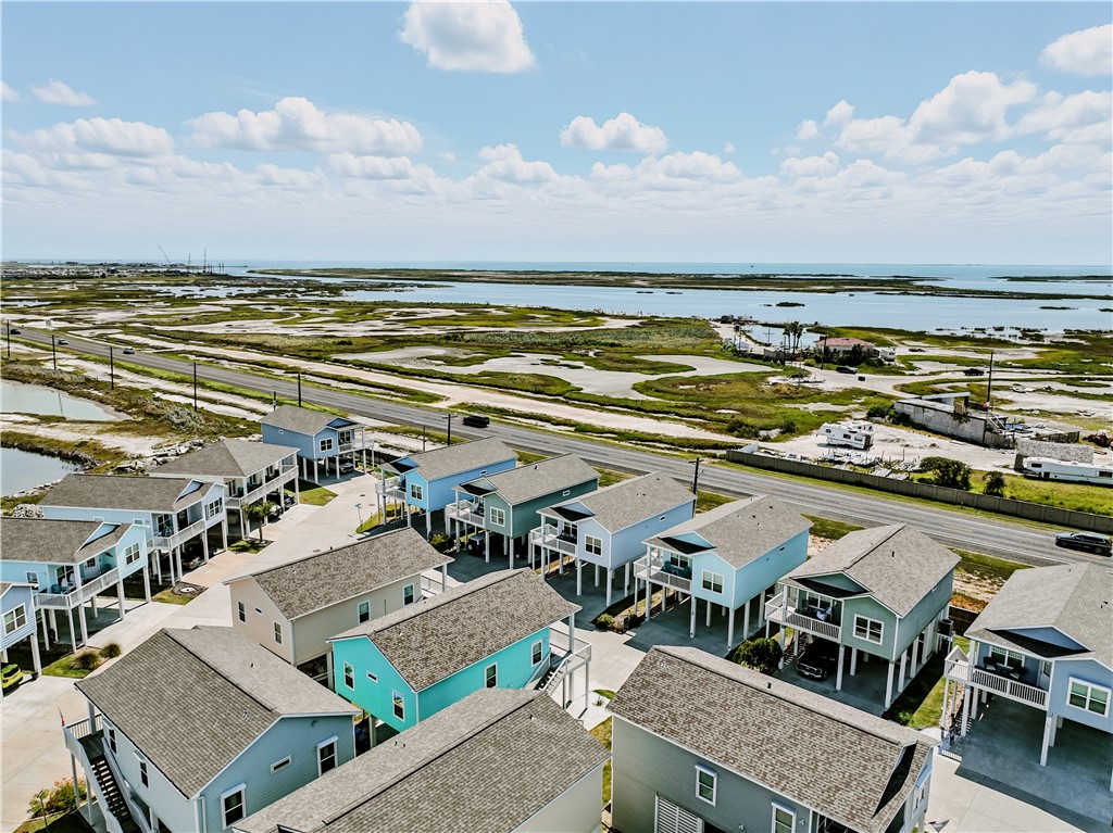 110 N Nautica Property Photo 23